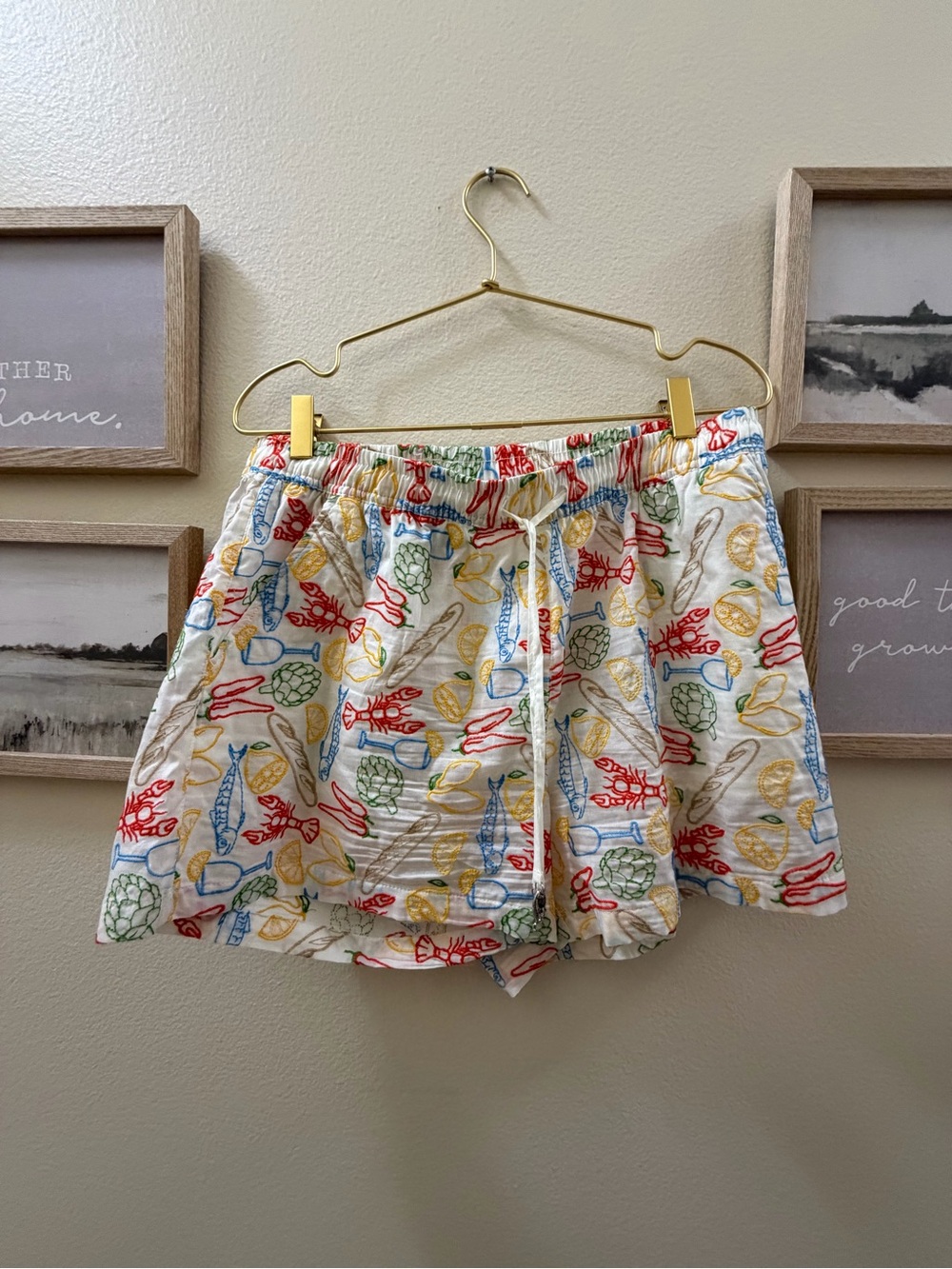 Cynthia Rowley White Cotton Shorts with Red, Blue, Yellow & Green Print